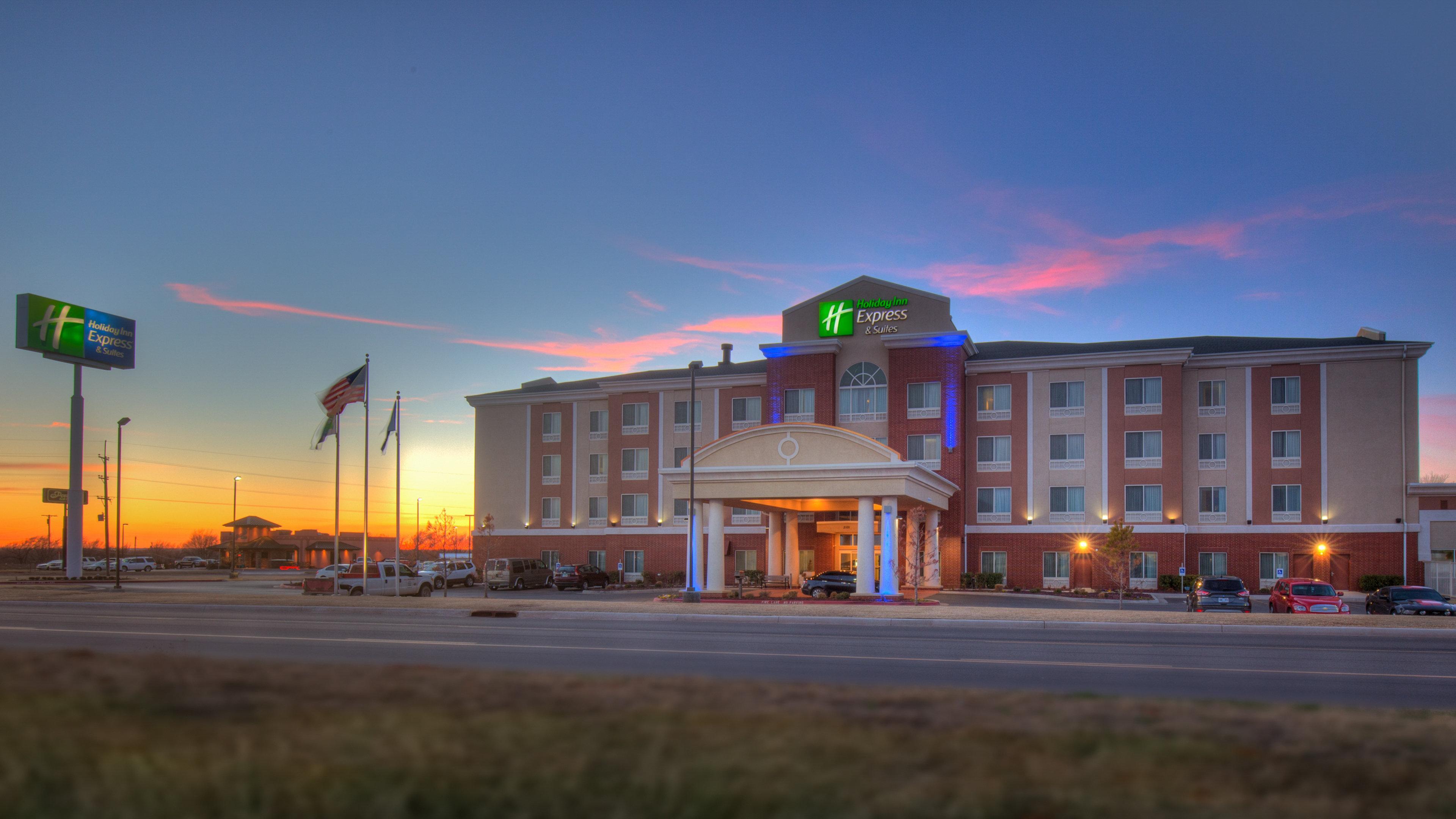 Holiday Inn Express Hotel And Suites Elk City By Ihg Exteriör bild